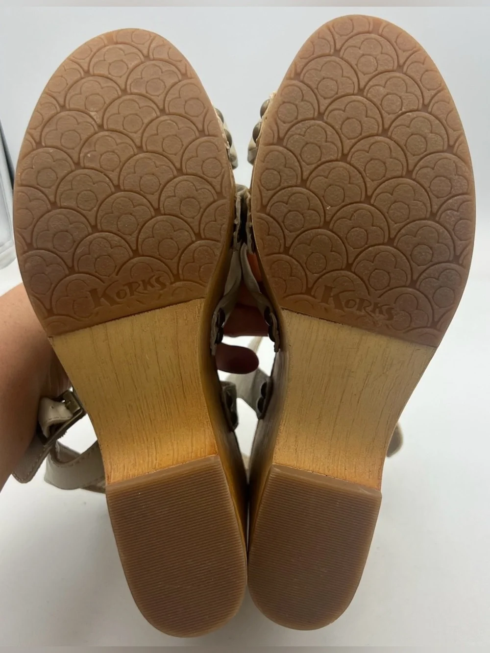 KORKS Dawson Wedge Wood Platform  Boho Style Cream Sandal Women’s Size 8 NEW